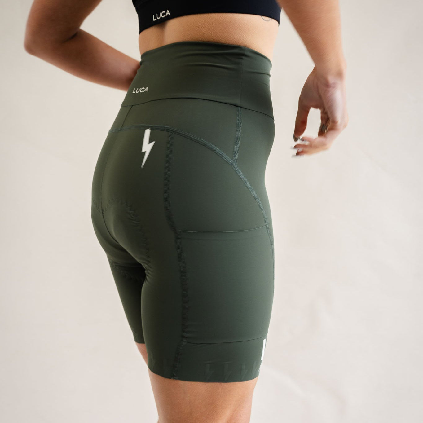 Empower Short - Basil